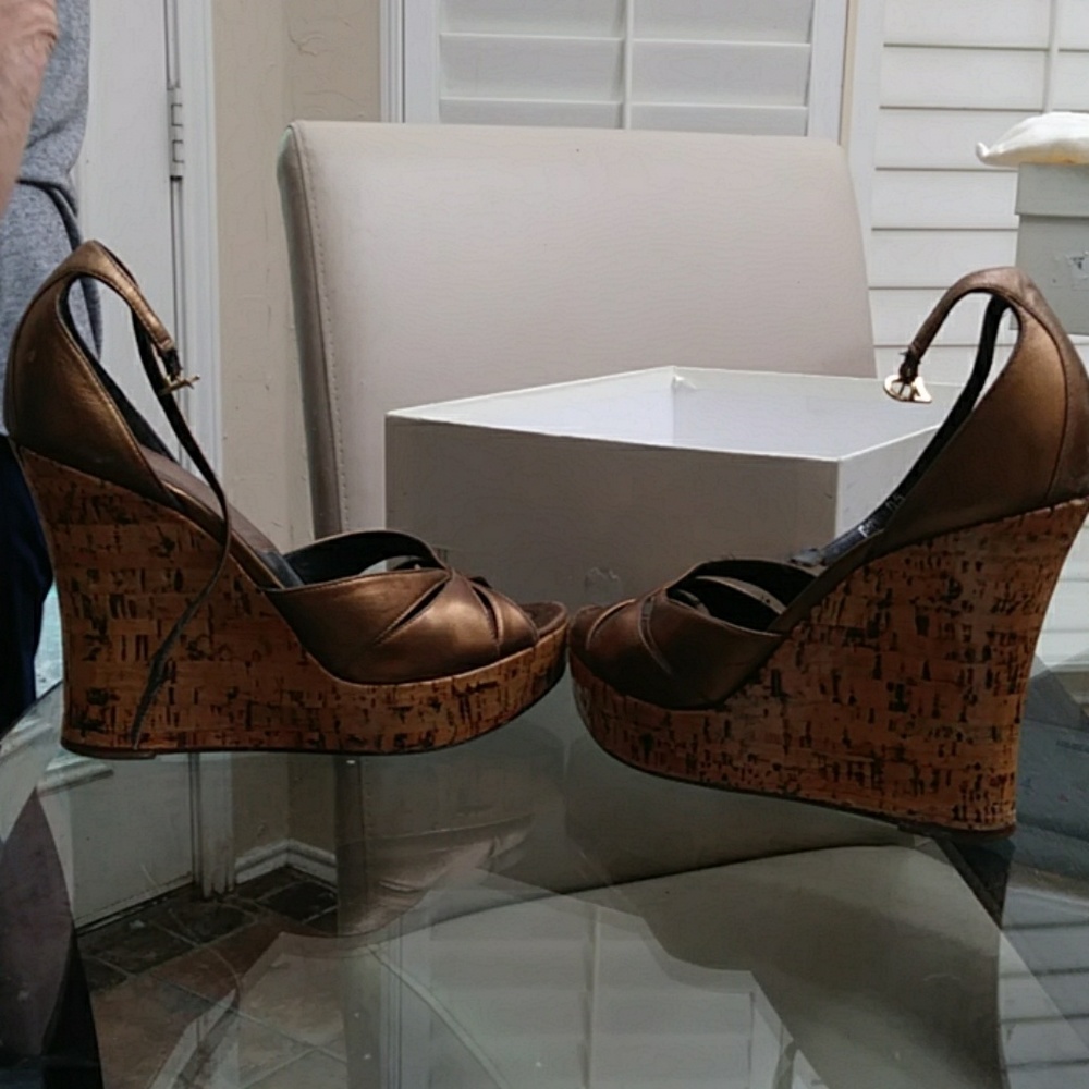 Dior Glam Straps bronze laminated cork wedge - Picture 3 of 7